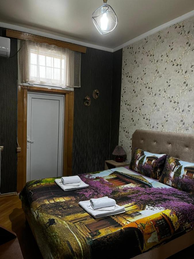 Sweet Memories Hotell Kutaisi Exteriör bild